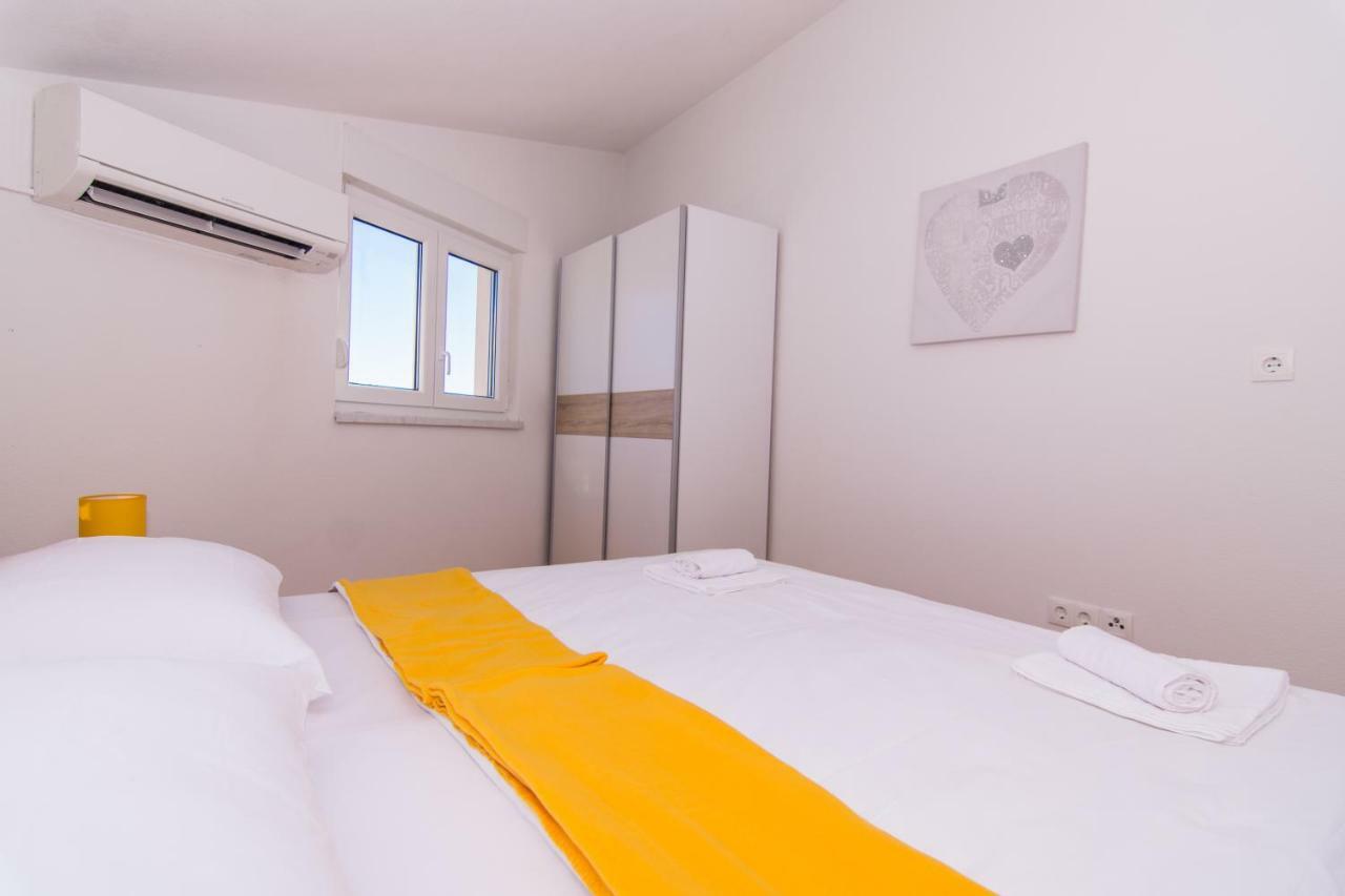 Apartment Aba Trogir Eksteriør billede